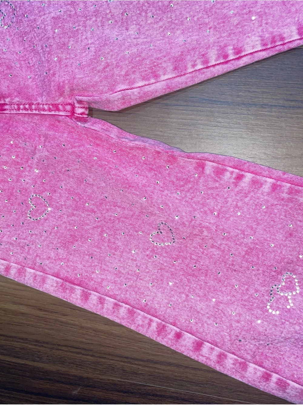 SHEIN Pink Rhinestone Heart Straight-Leg Jeans